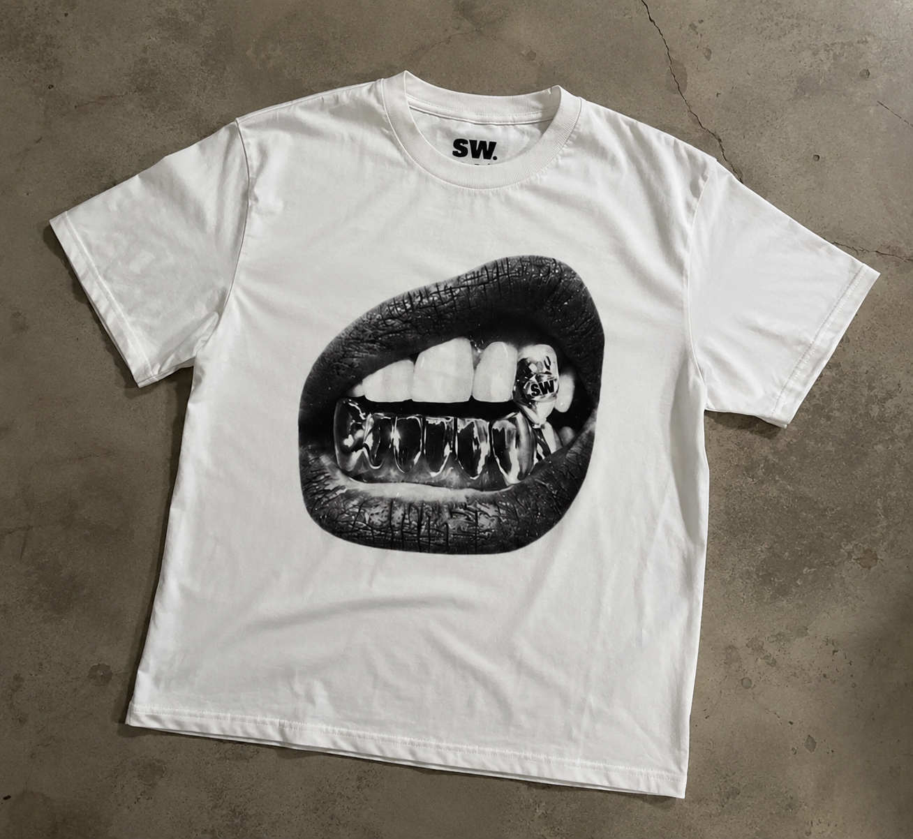 VD Silver Bite Tee