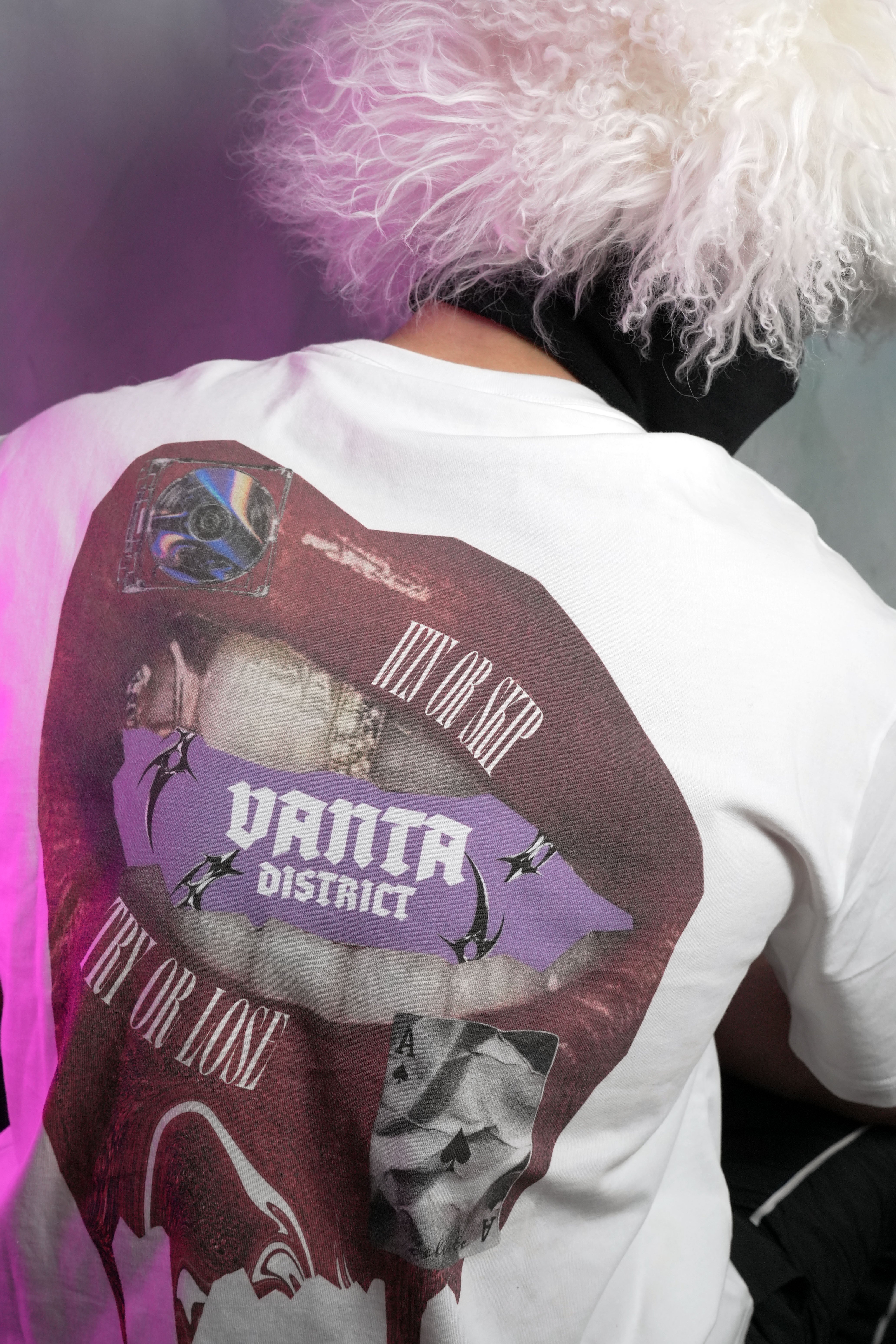 VANTAS TEE